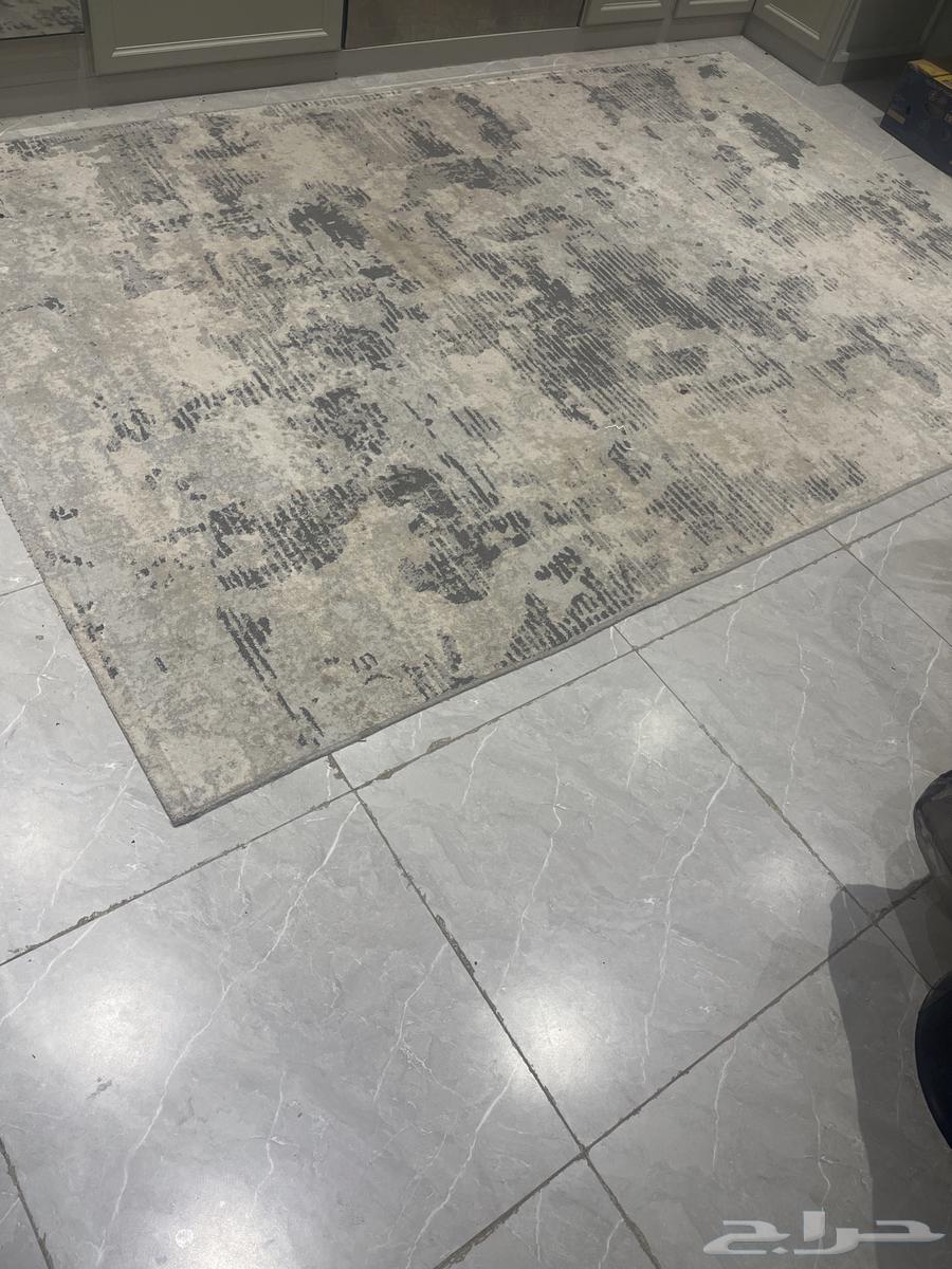 فرشه مع مده طقم للبيع 180 يبغالها غسيل بس تركيا64457514584834111