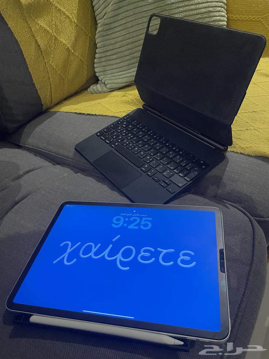 ايباد برو 11 بوصه الجيل الثالث 256 قيقا مع كيبورد و قلم64463531448962111