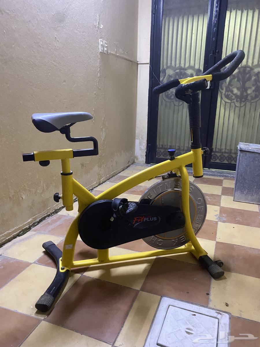 Yellow exercise bike with exercise speed strength gauge64462678926849111