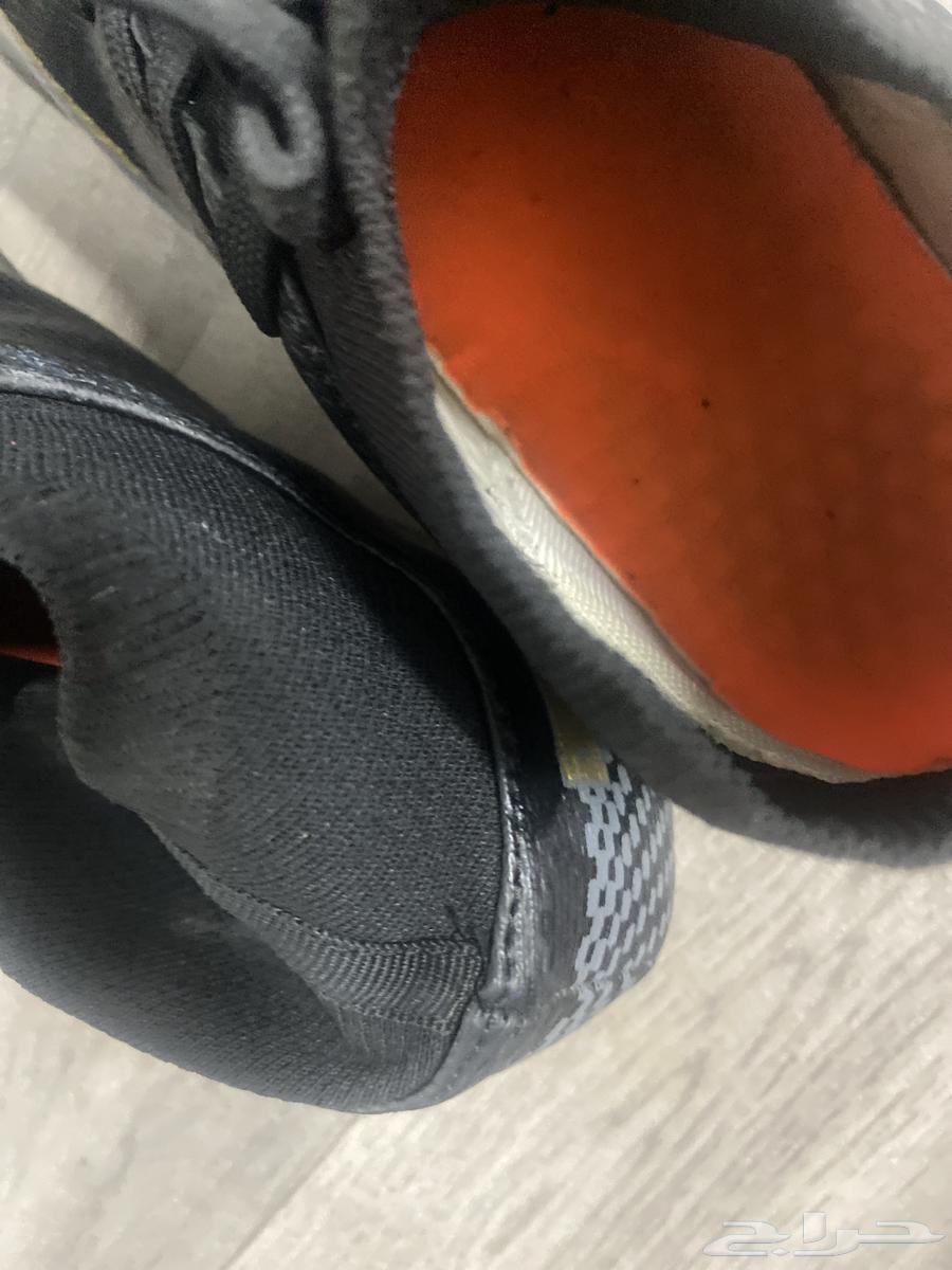 Hoof athletic shoe, price was 100 now 90, size 42, no problem64460215465985112