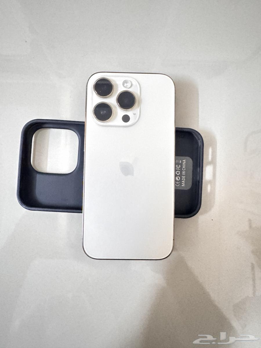 آيفون 14 بور ذهبي64459898839553111