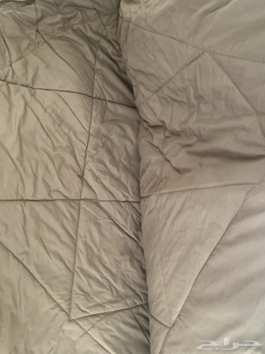 فراش بر نضيف للبيع ويوجد مكانس شغالات شرط للبيع64461104084865112