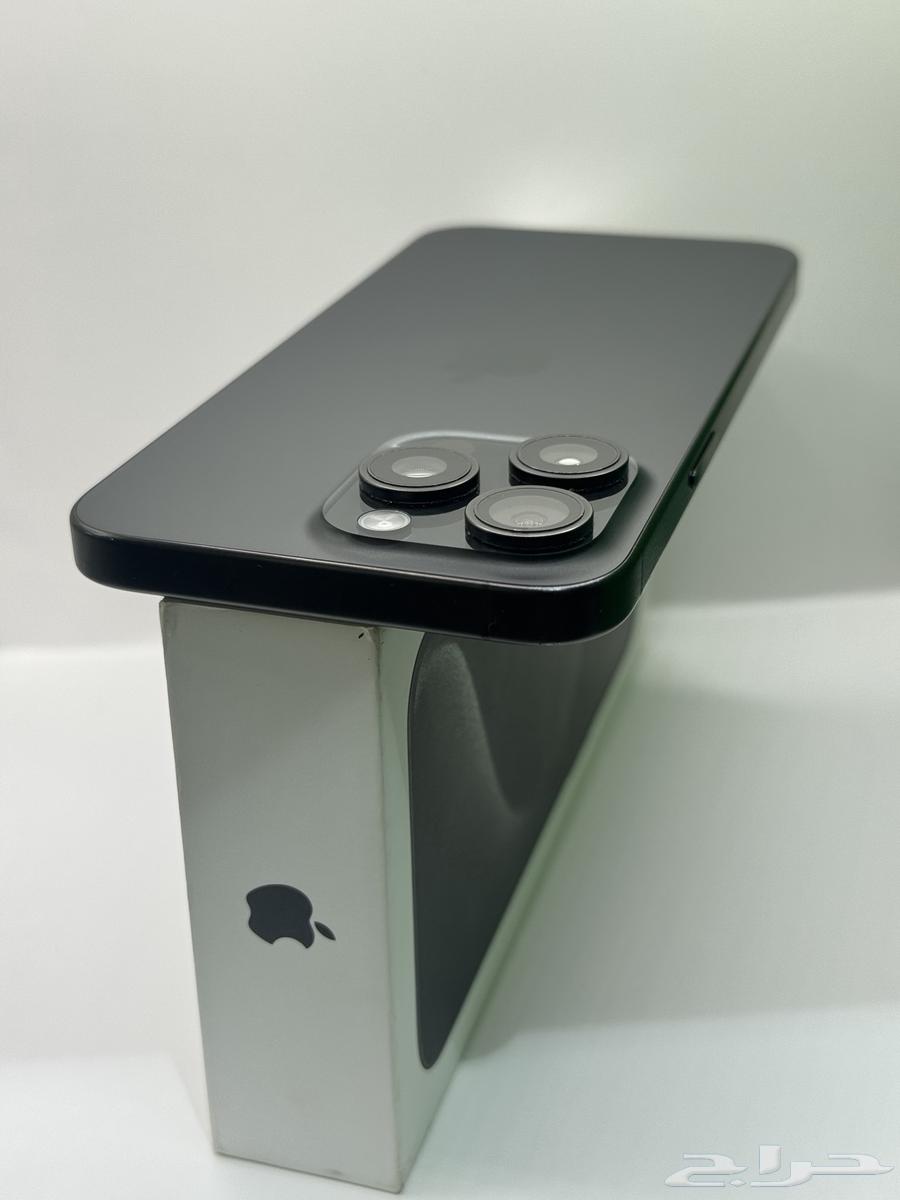 Masha Allah, the phone is 15 Pro Max black, clean, 25664462049143937111