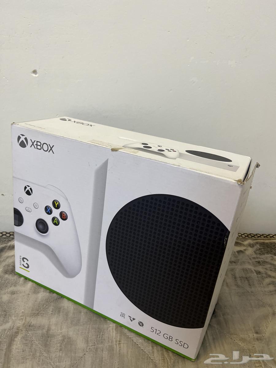 New regular Xbox, nothing wrong with it, everything works, 512 GB64462471892483110