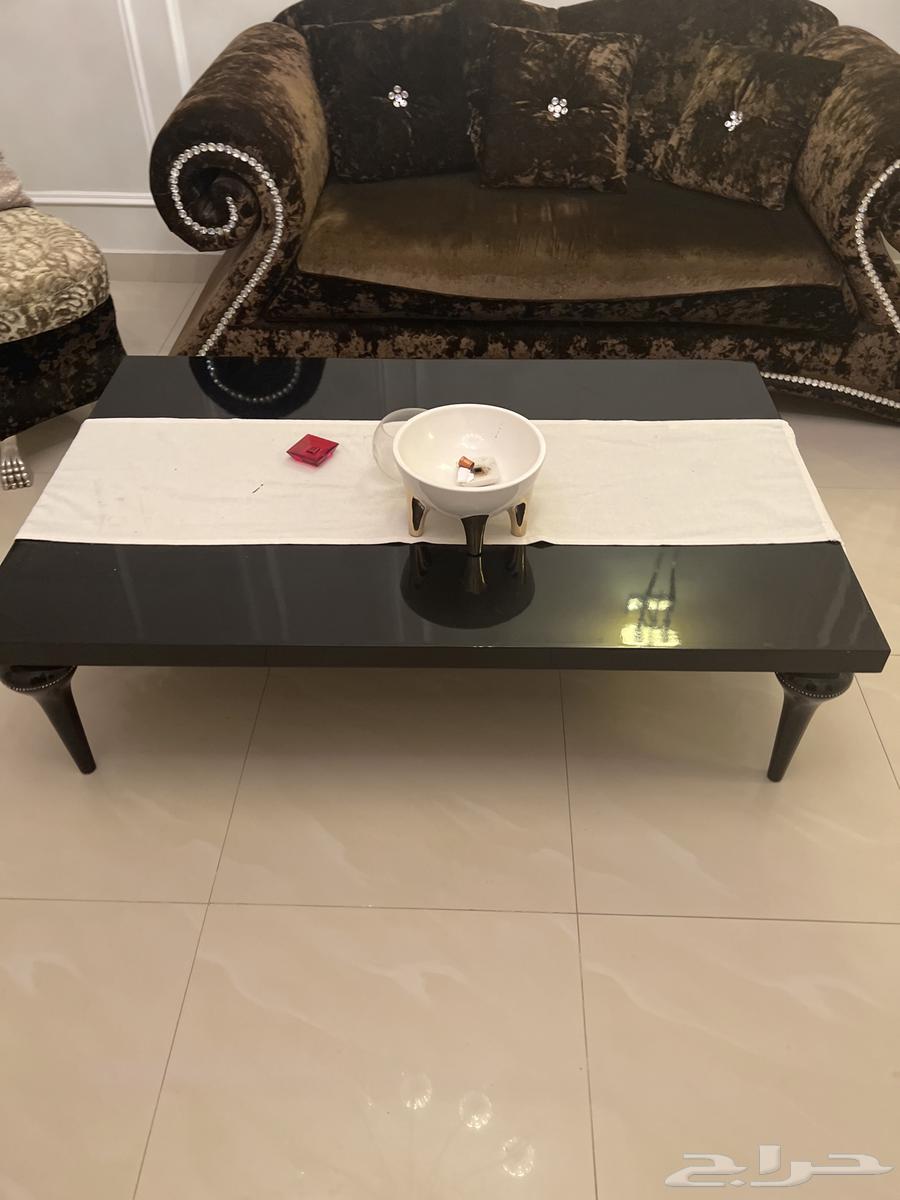 كنب ونجفه وطاوله للبيع64457907357697114