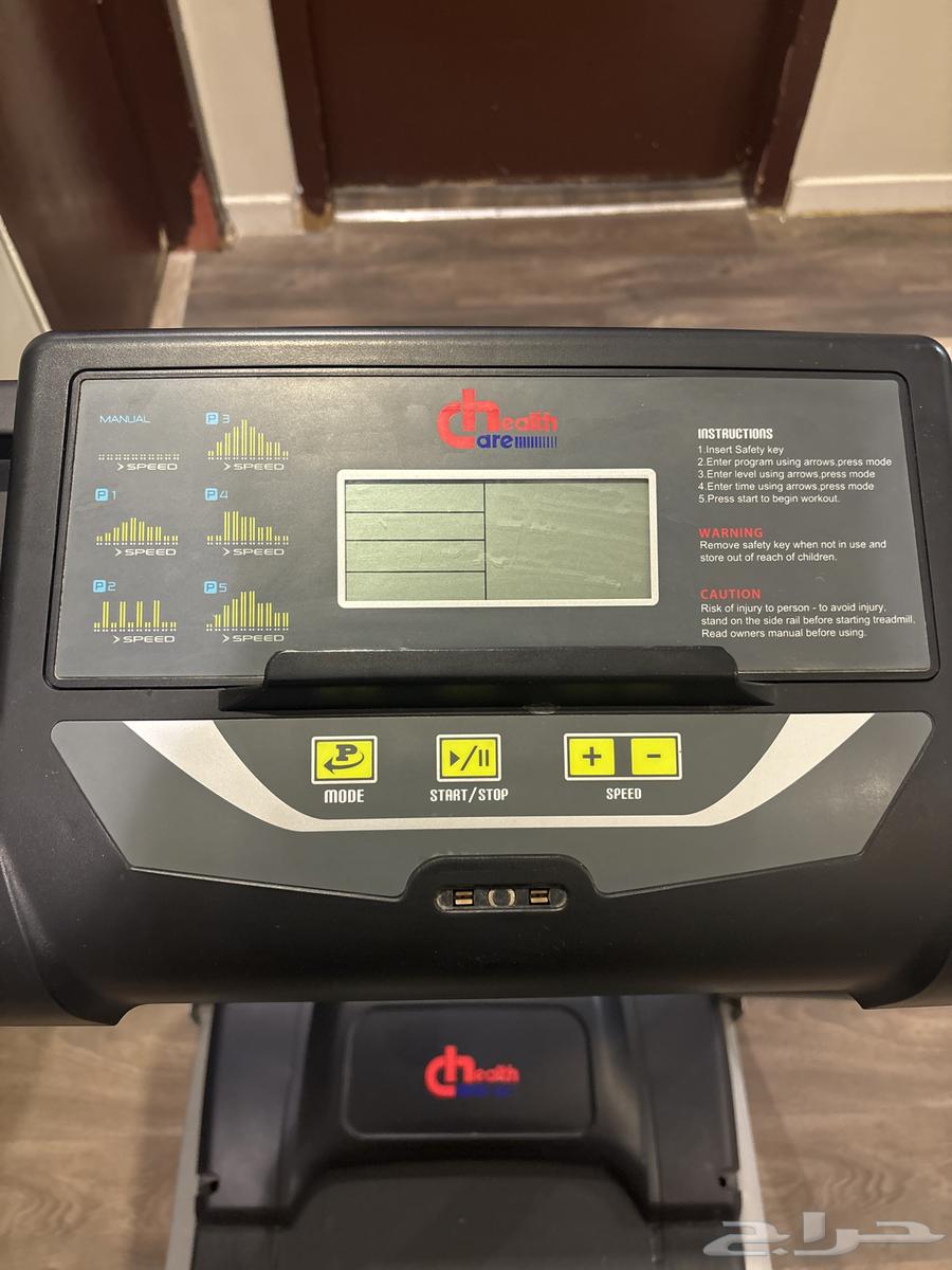 New, clean, and unused walking exercise machine64462444244097113