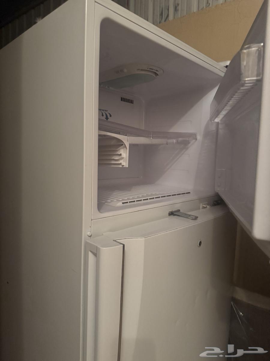 ثلاجة للبيع64464336849538110