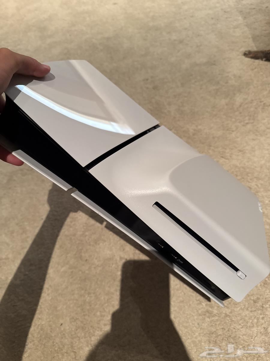 Sony 5 with controller and all accessories from cables to box64459837224193113