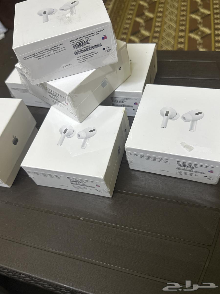 Earbuds similar to Apple with identical specifications and matching64460530633219112