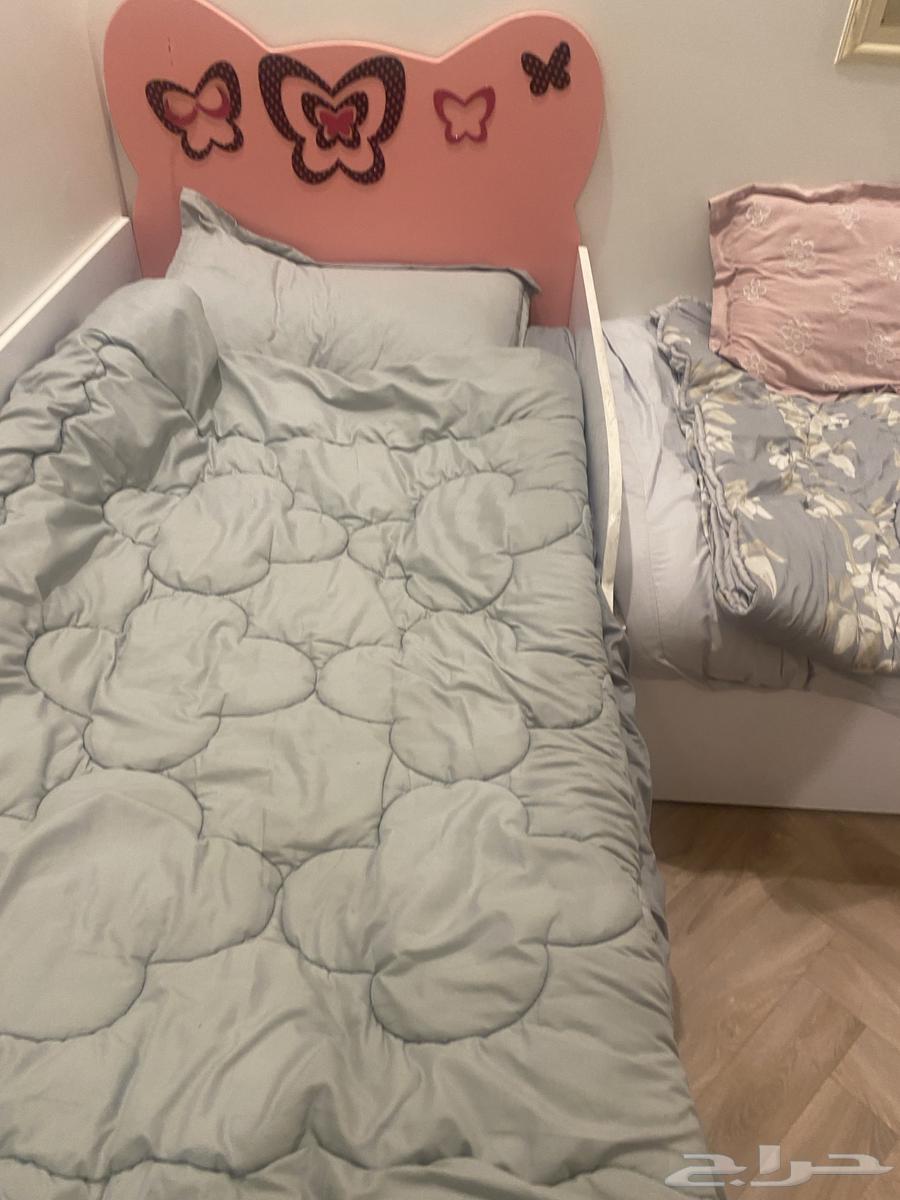 Bed number 2 single64463019981185110