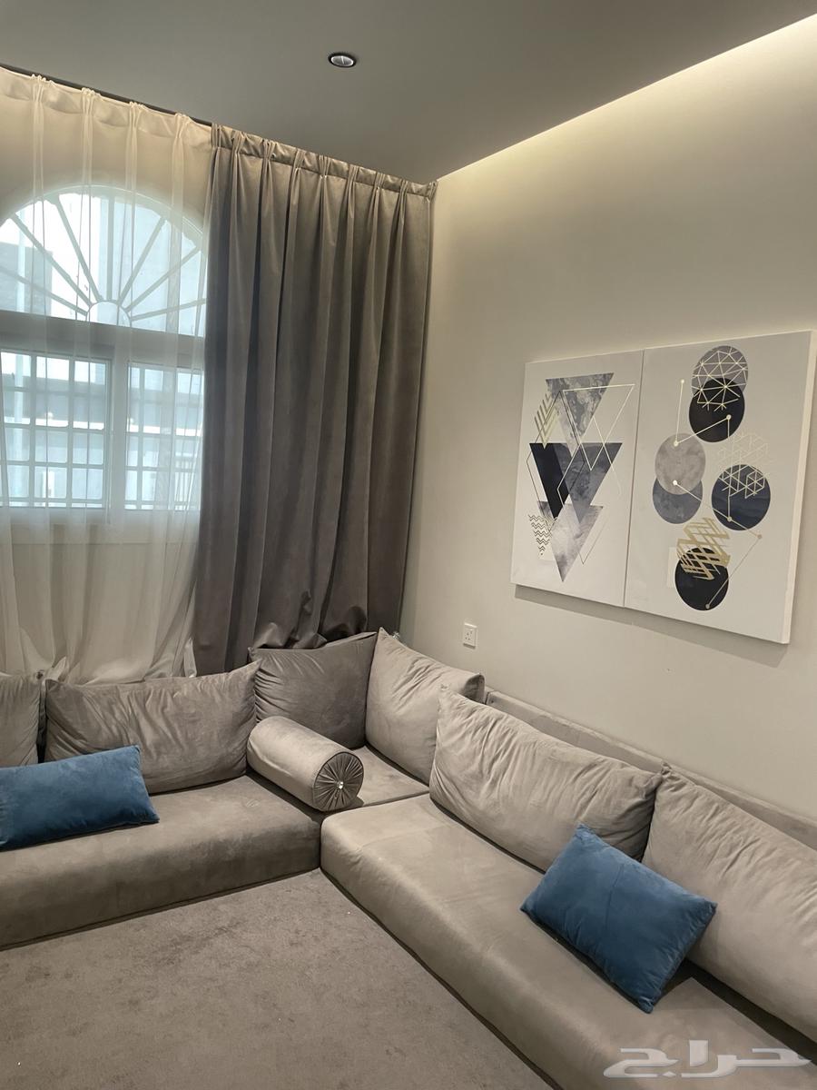 Gray floor sofa64463944726402111