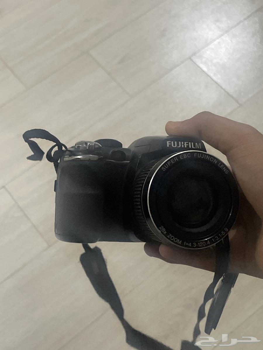 FINEPIX S3400 camera64457268868226112