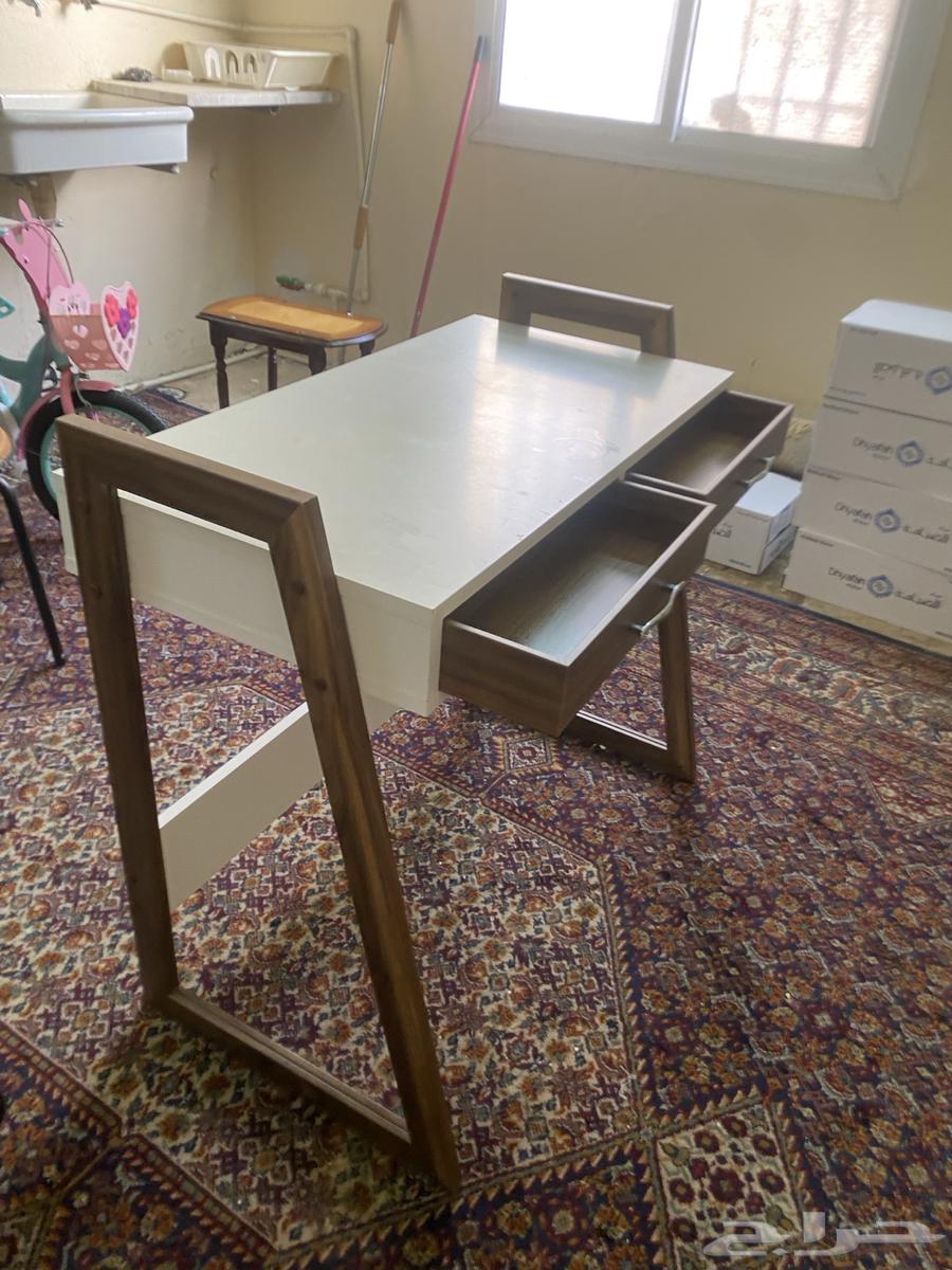 طاولة للبيع64461403315713112