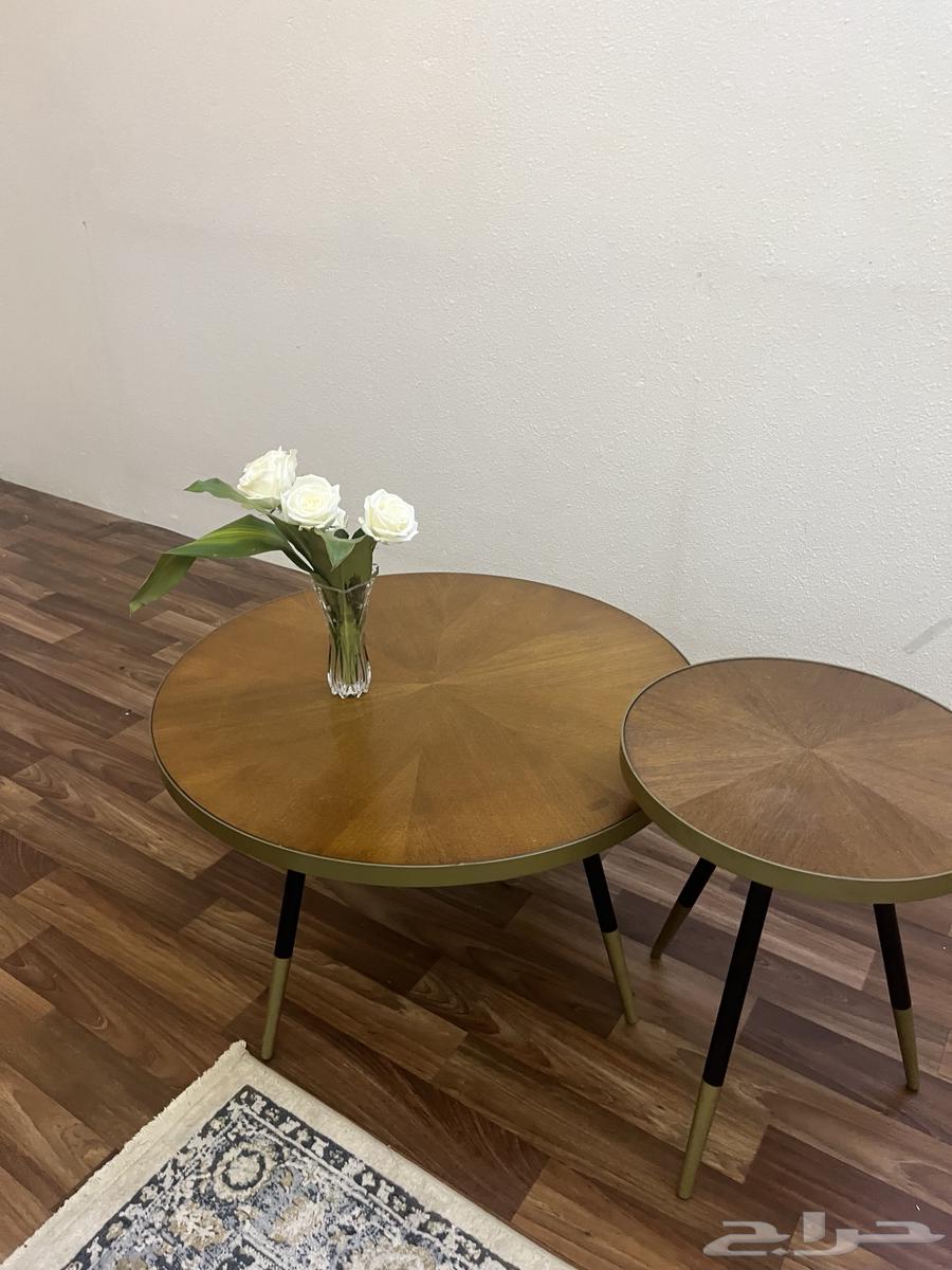 Table64463903407106112