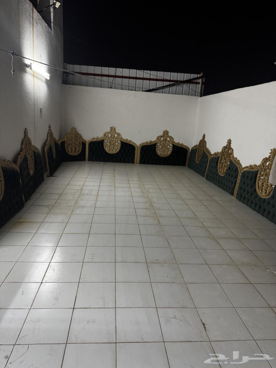 Clean supportive furniture64460748516355111