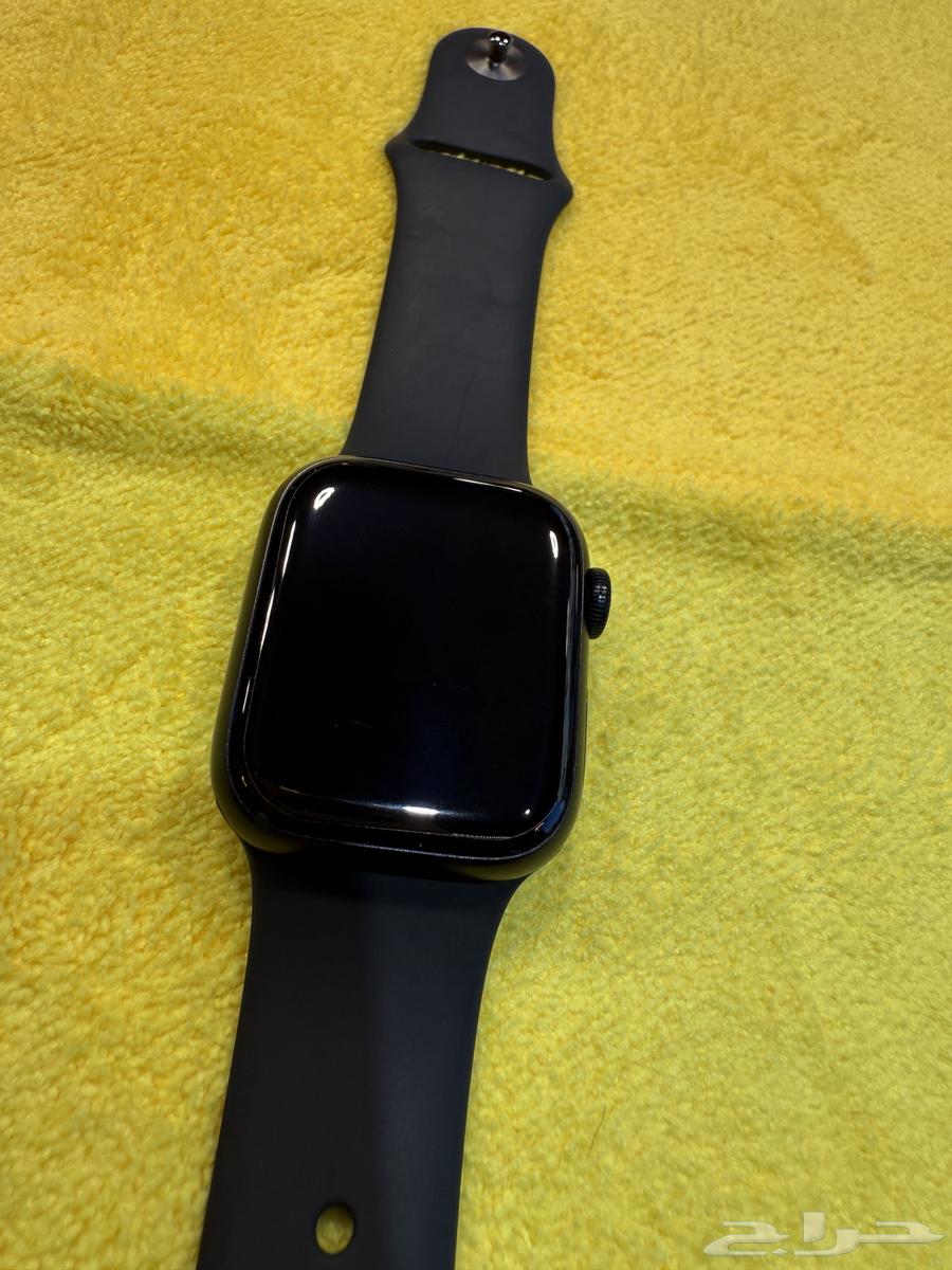 ساعة ابل سريس 8 مقاس 41 بطارية 100  مع كرتونها واغراضها64461815363074110