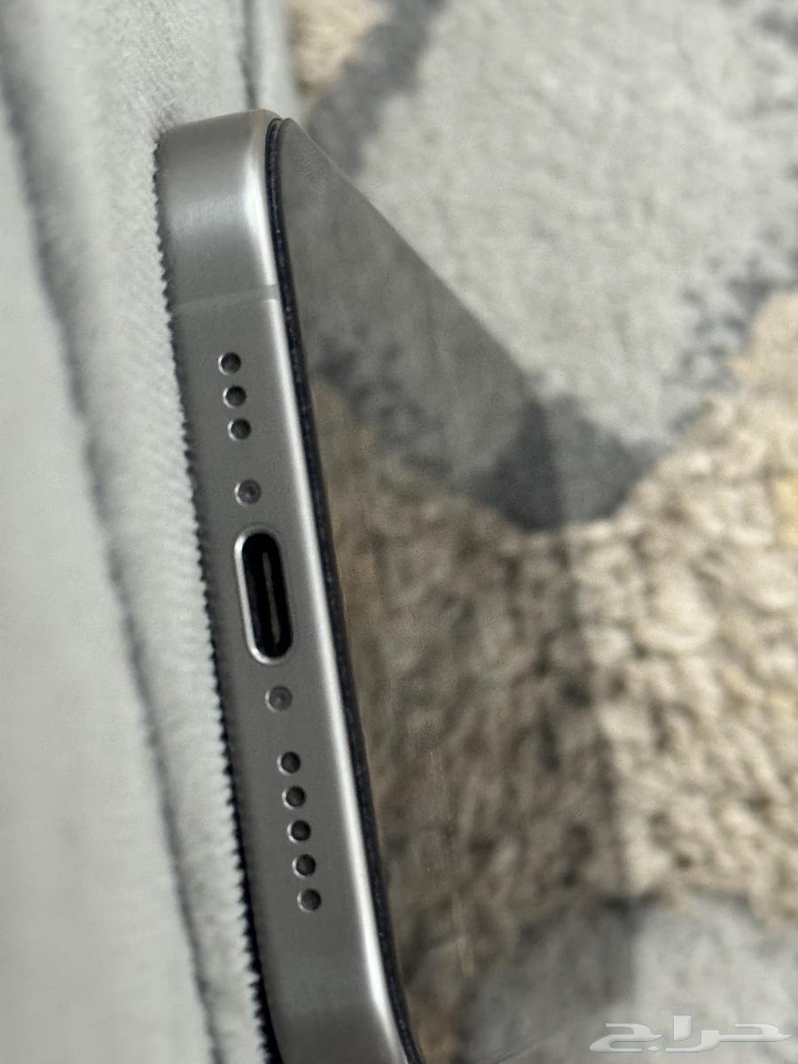 iPhone Model 15 Pro Titanium64464294670211111