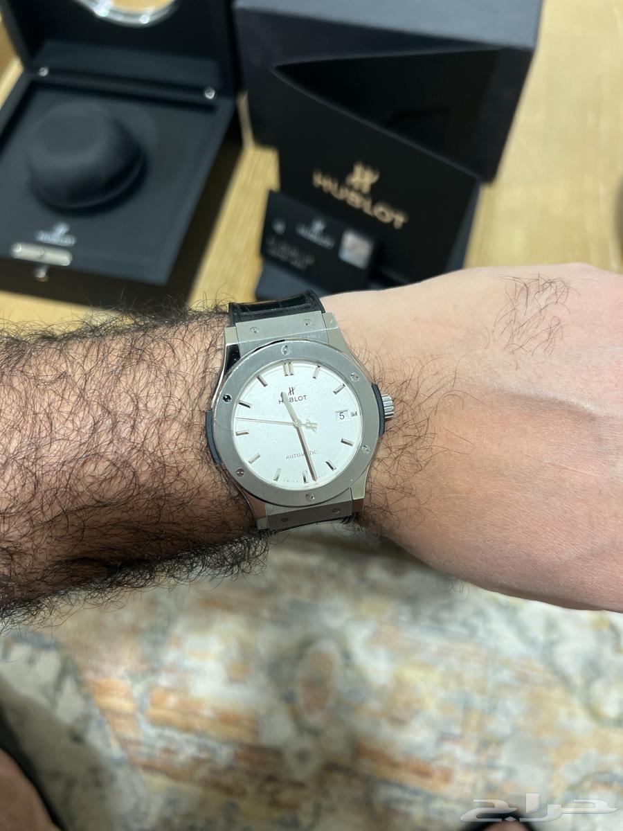 ساعة هوبلوت اصلية مع كامل الاوراق Hublot64462910161794114