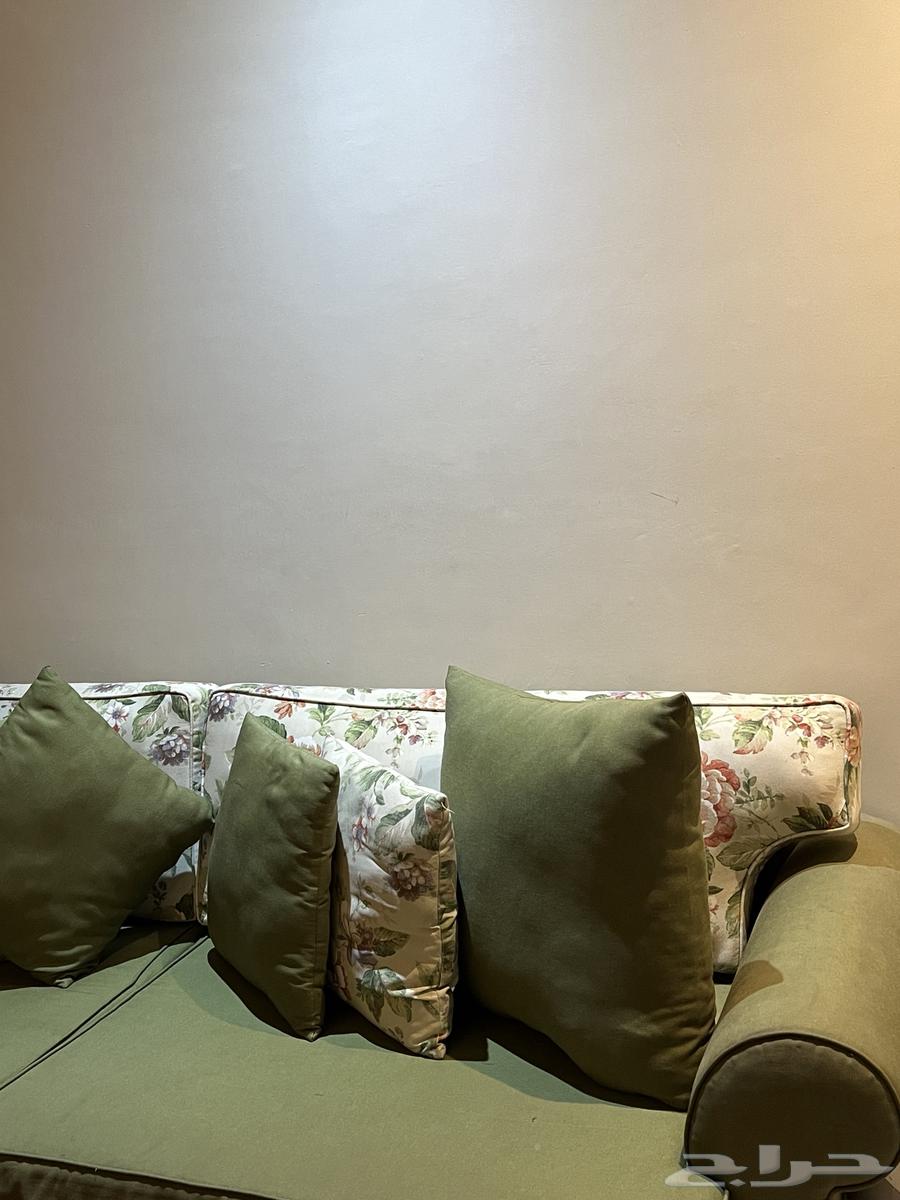 Two sofas64462389842689110