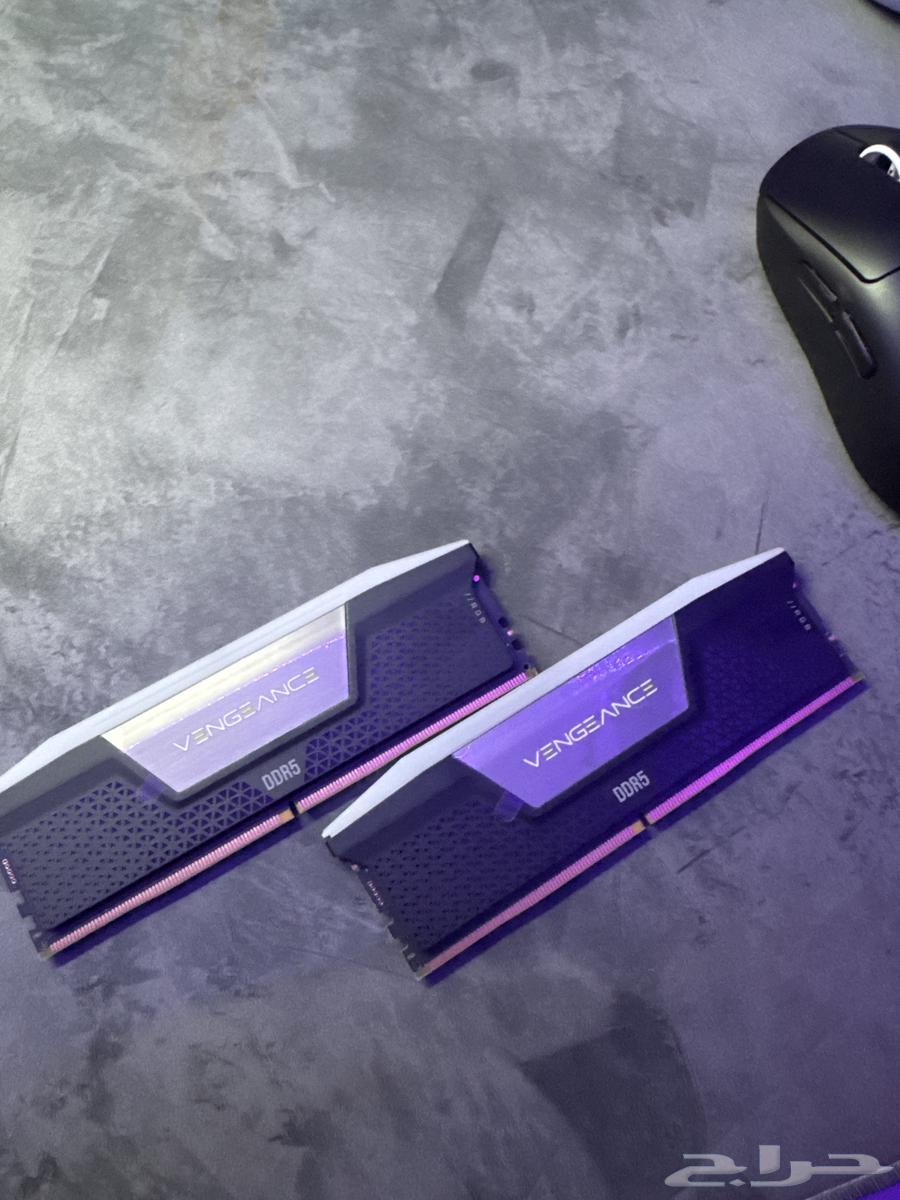 Used RAM, lightly used, 100% intact 16GB DDR564462978881281111