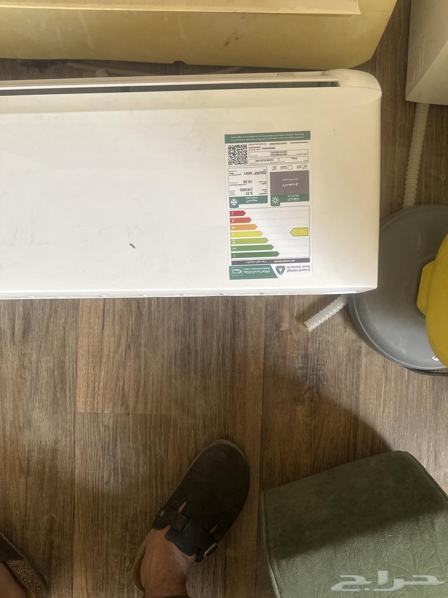 18300 capacity air conditioner, less than a year used64460064873218110