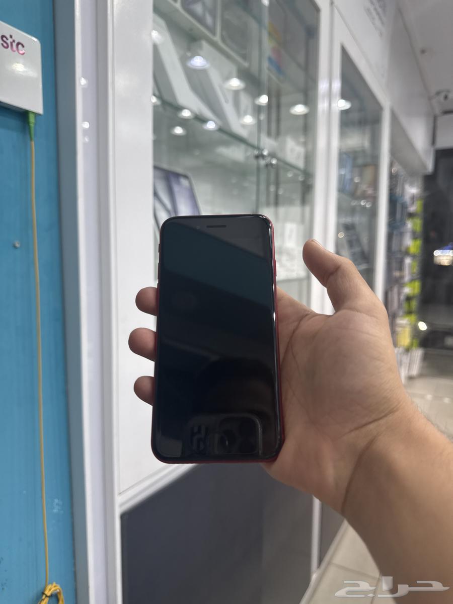 ايفون SE للبيع مستعمل64462705750531114
