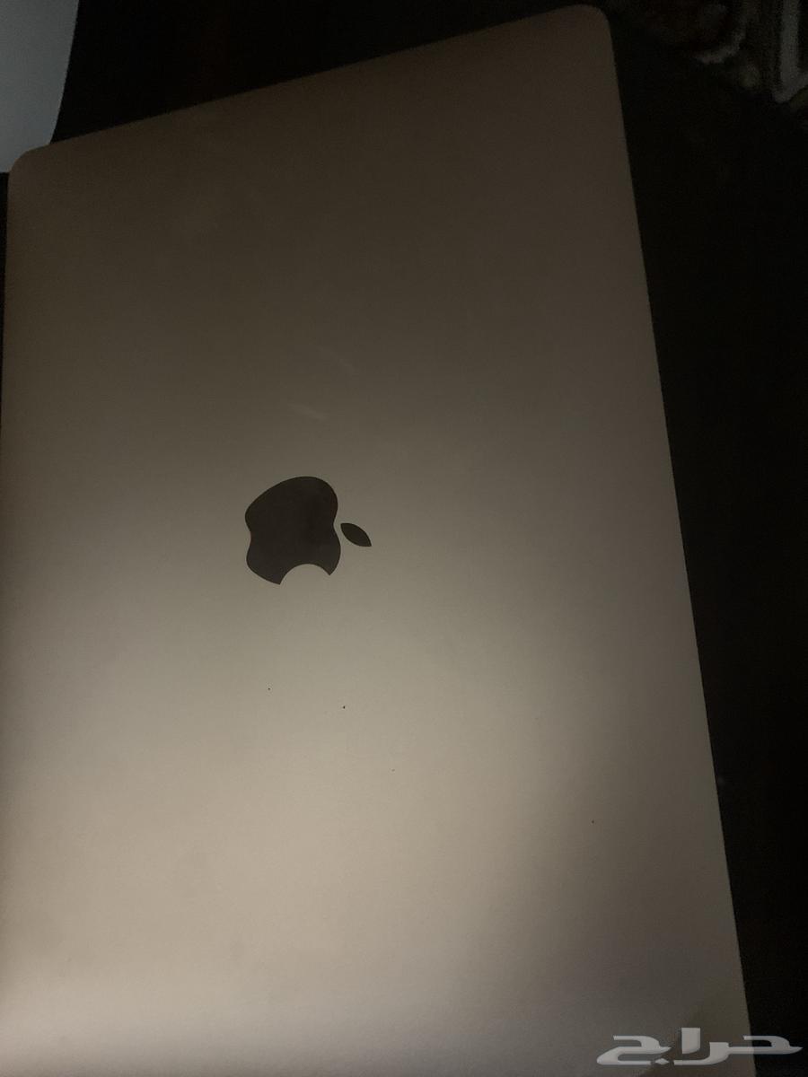 ماك بوك جديد نضيف على السوم64458136352130111