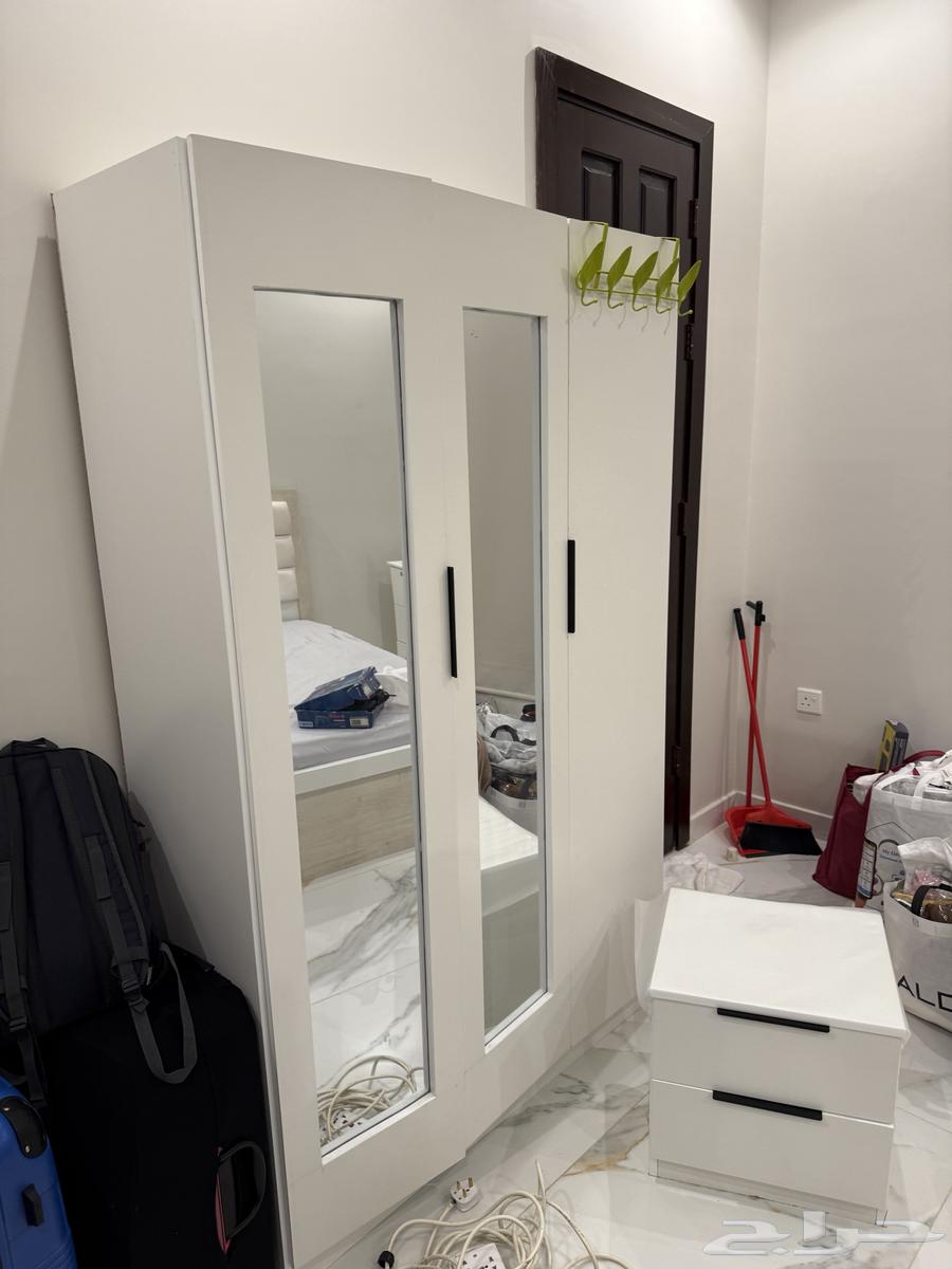 ثلاث  درف  دولاب موجود جديد64462485921794114