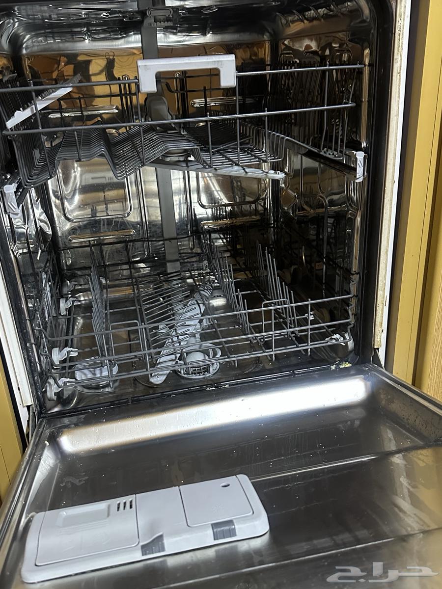 غسالة مواعين Whirlpool للبيع64461131452930111