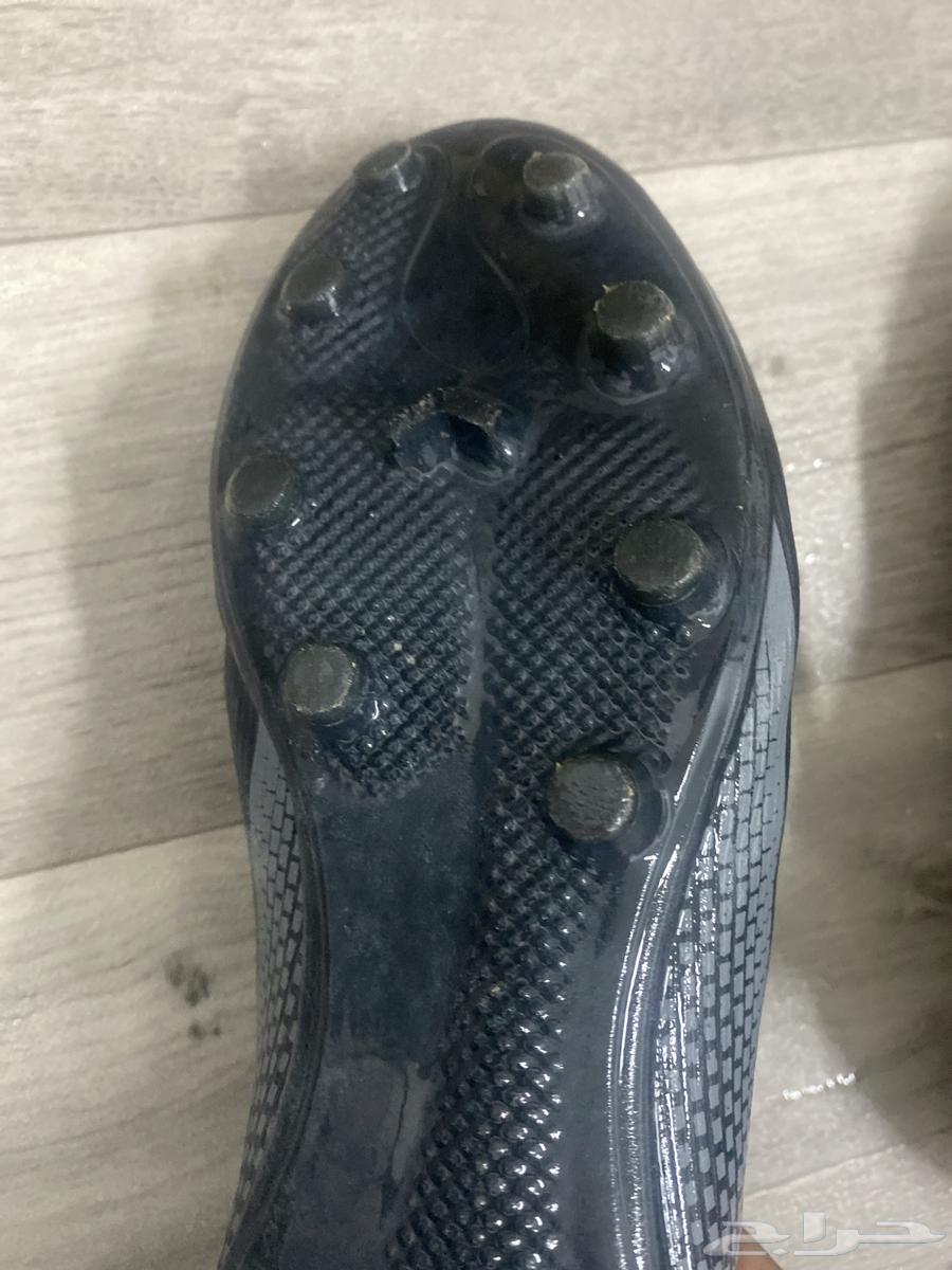 Hoof athletic shoe, price was 100 now 90, size 42, no problem64460215465985111