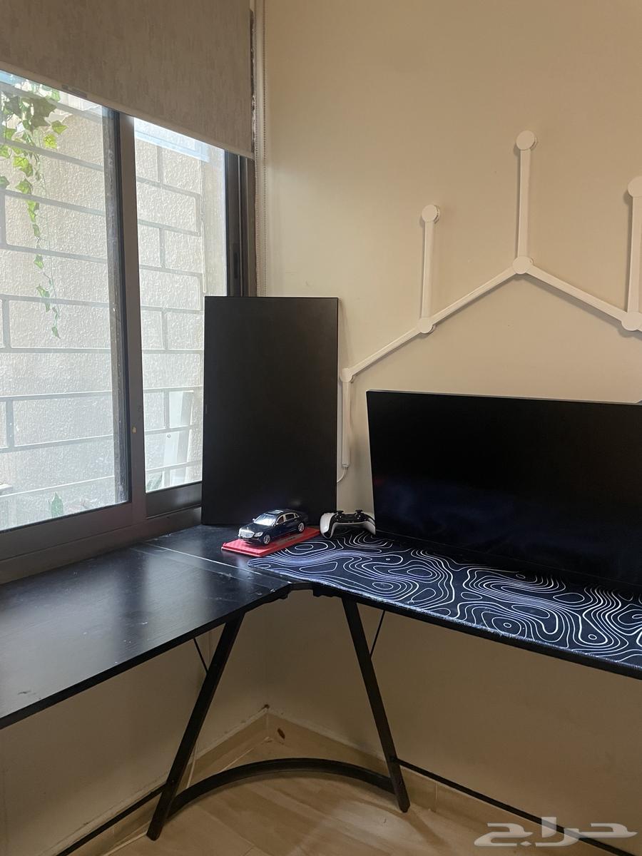 طاوله قيمنق ب 5064460092402946112