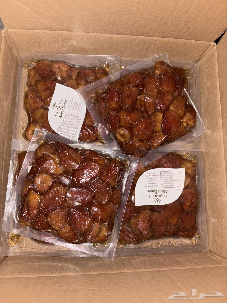 Soft dates produced this year 1447, easy to eat64458585277955110