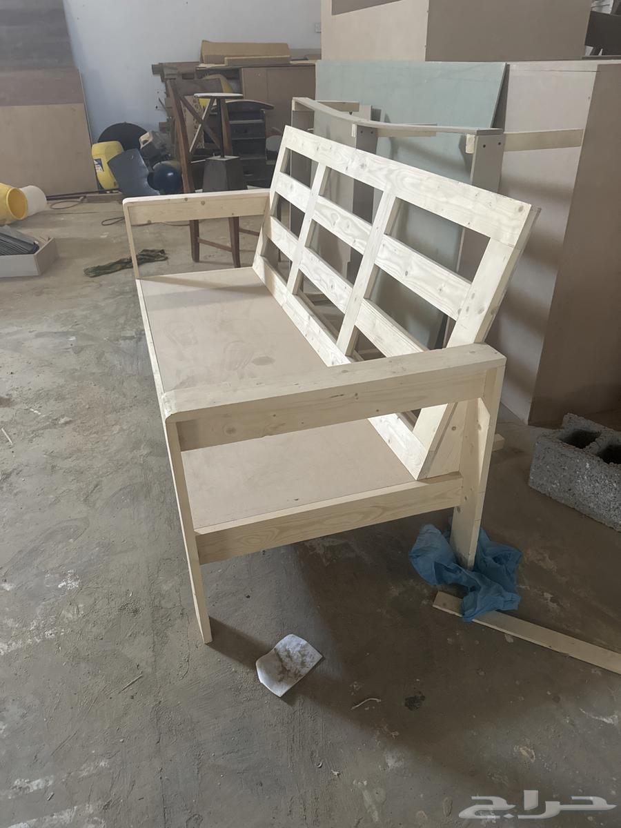 كرسي خشبي سويدي والطبليه mdf64460229304067111