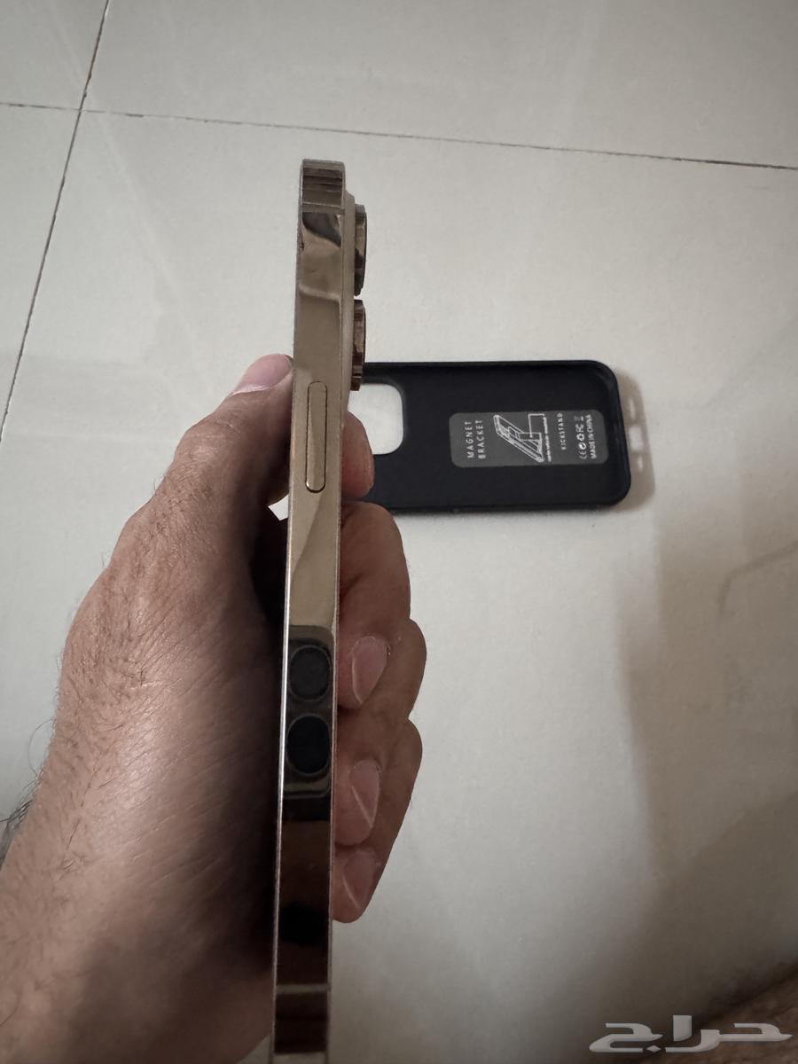 آيفون 14 بور ذهبي64459898839553113
