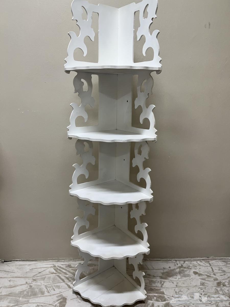 رفوف خشبيه ابيض نظيييفه64459274988161110