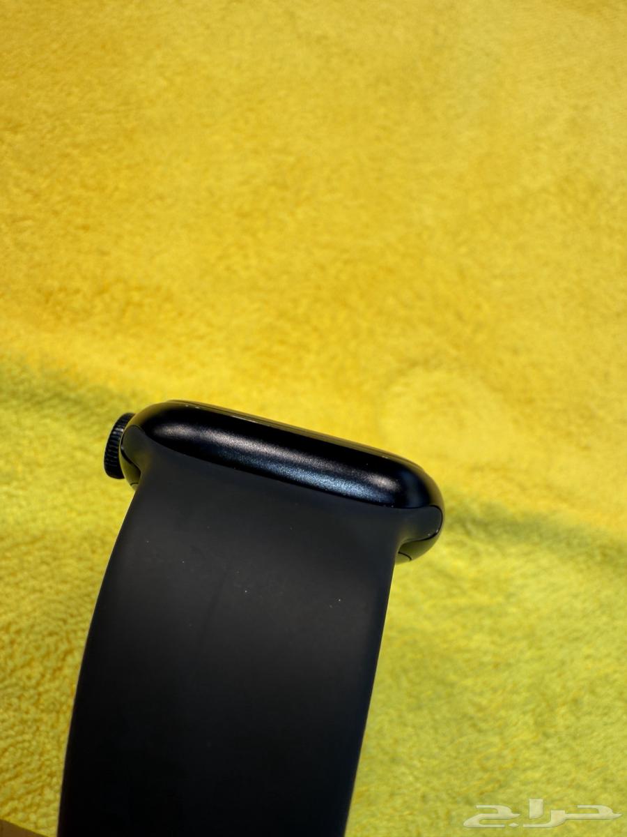 ساعة ابل سريس 8 مقاس 41 بطارية 100  مع كرتونها واغراضها64461815363074113