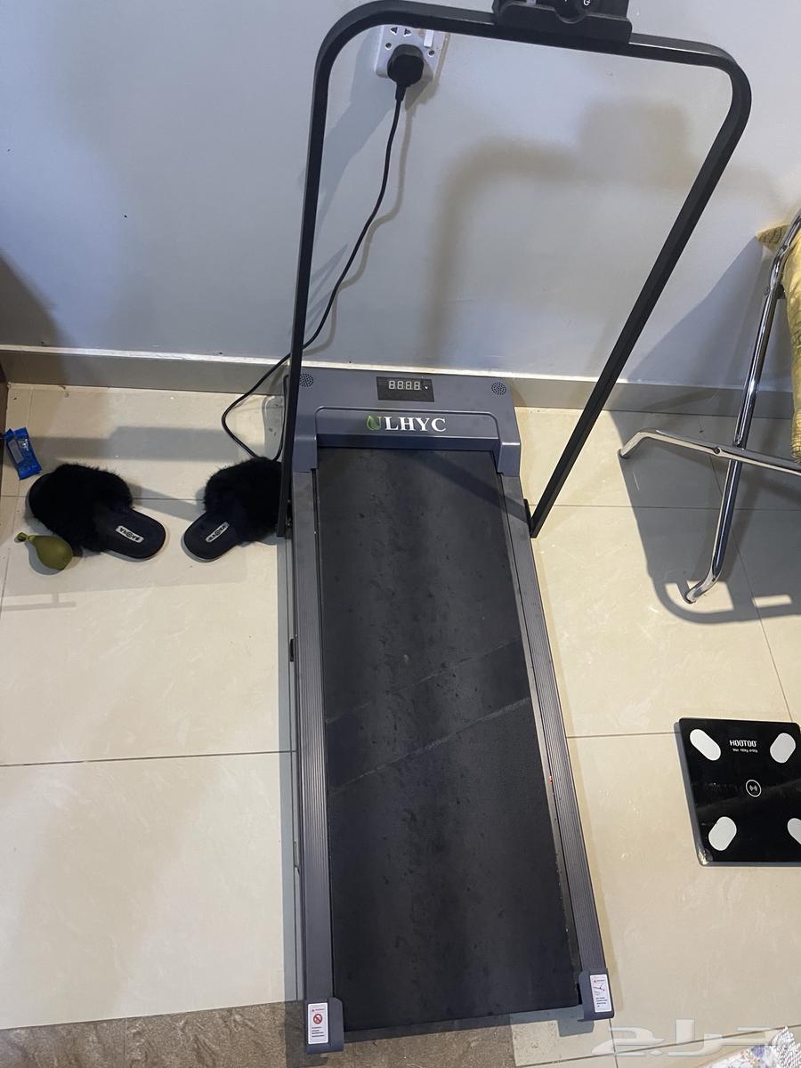 Treadmill for running64458229261442111