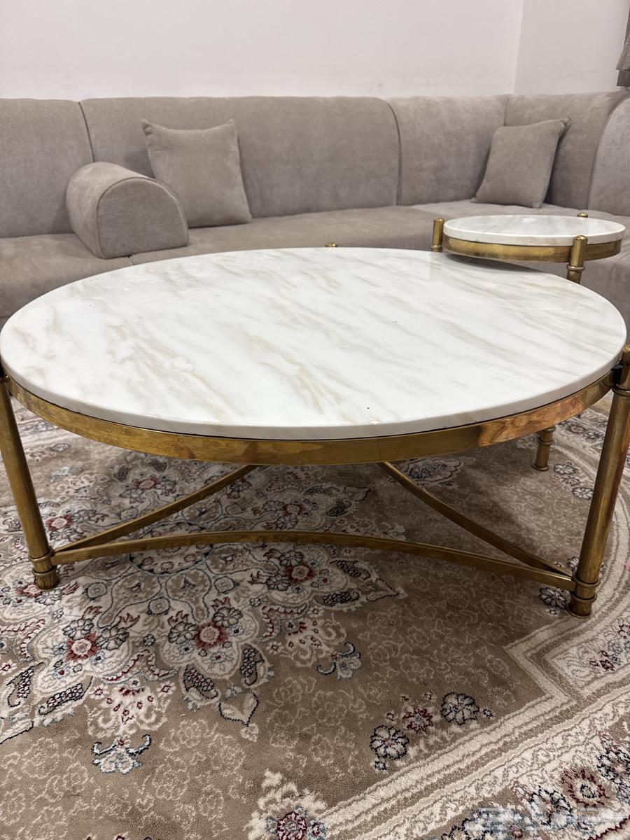 Marble table at half the market price, used for a year, clean64457528081153113
