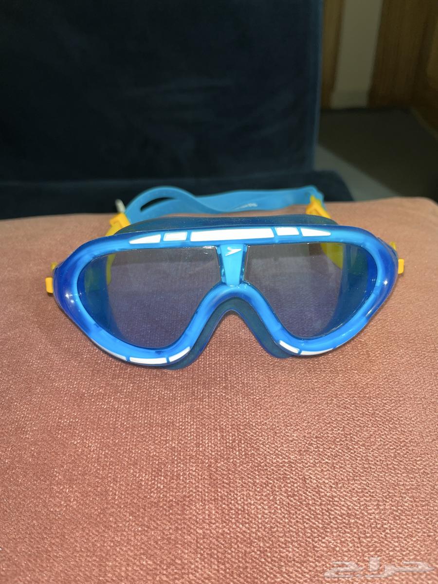 Swimming pool freshness64461842994946110