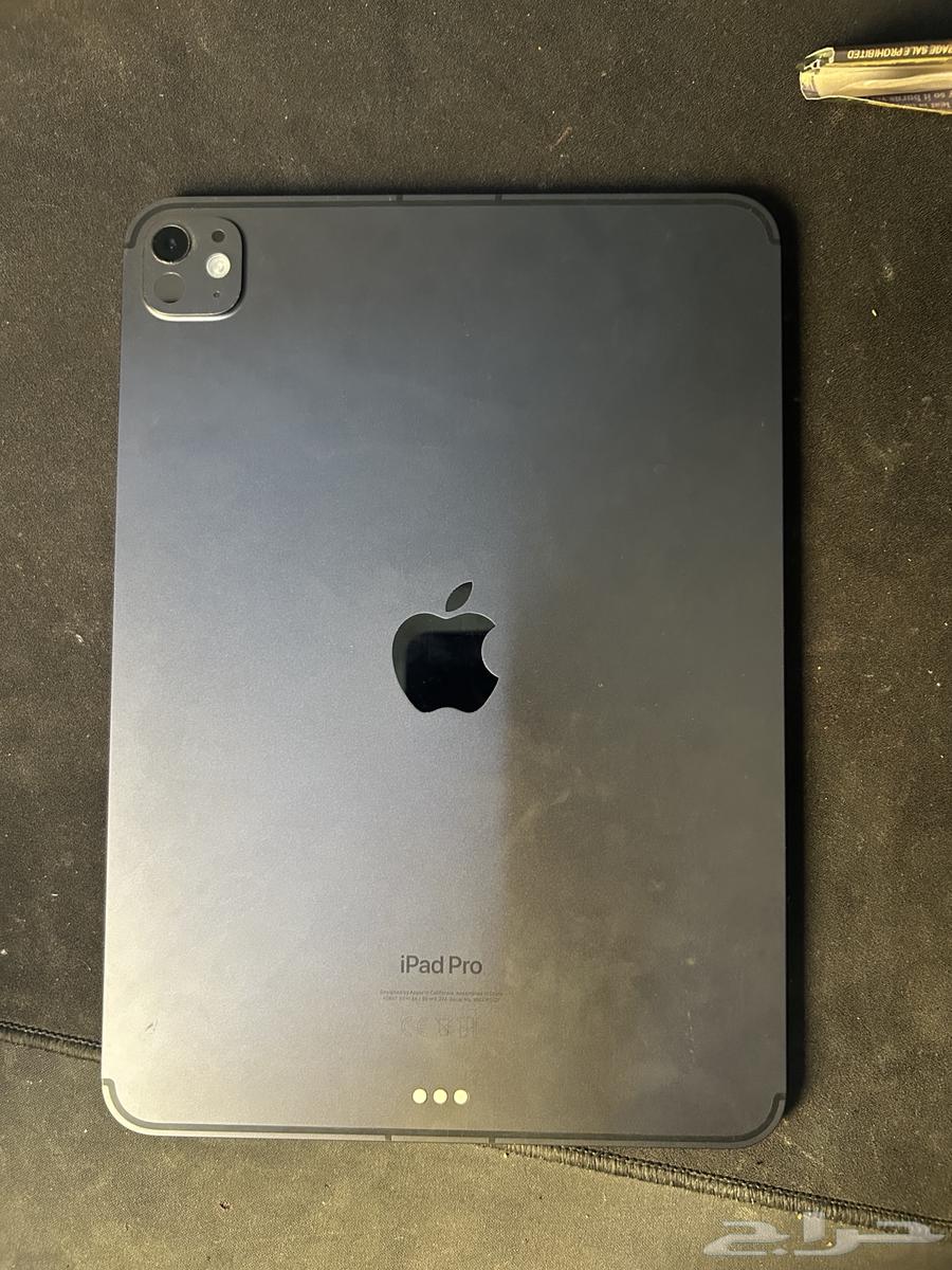 آيباد برو M4   256GB   شبه جديد مع ضمان جري64459109902210111