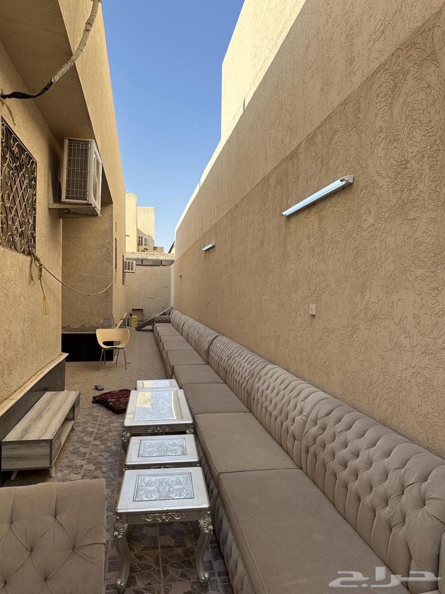 للبيع كنب وطاولات رسمي مجلس 8 في 564458585326338111