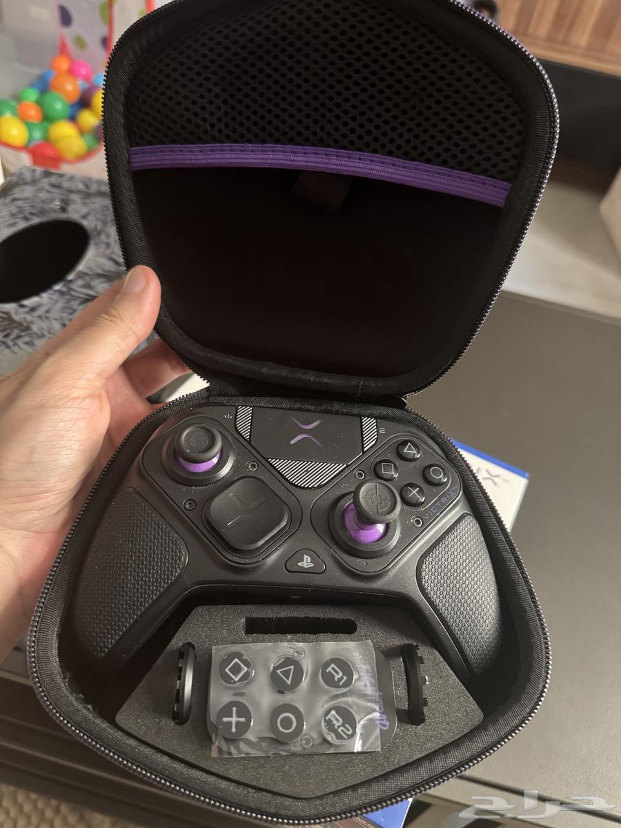 VICTRIX Professional PlayStation 5 Controller64460857464705112