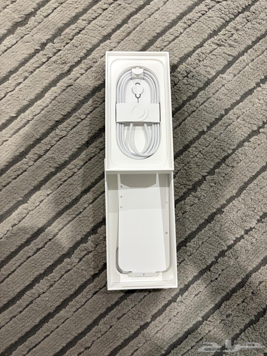 iPhone 16 128 Used for 13 Days from Extra with Warranty64462692391938110