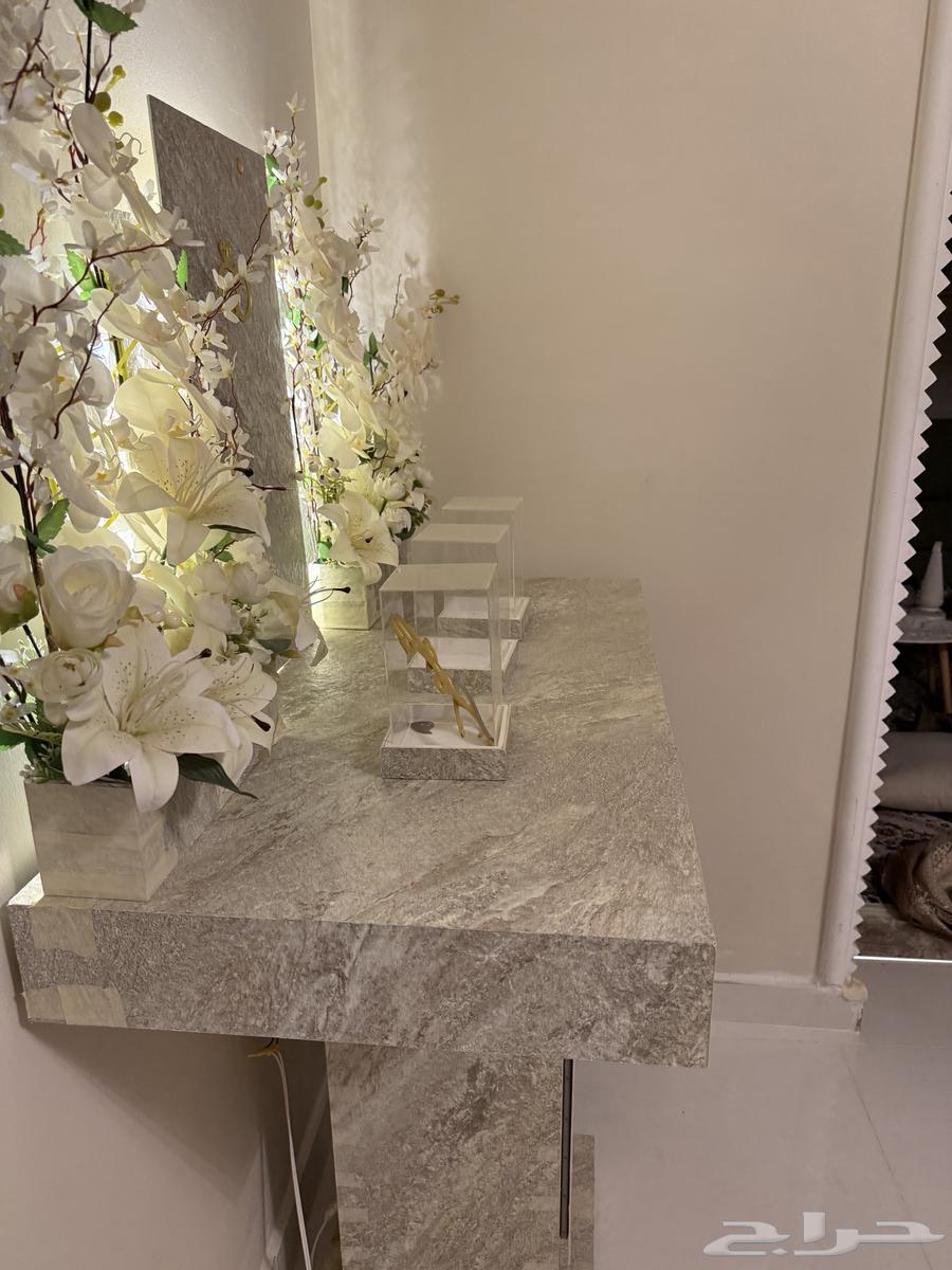 عربية ملكة جديدة ونظيفة64457199353089112