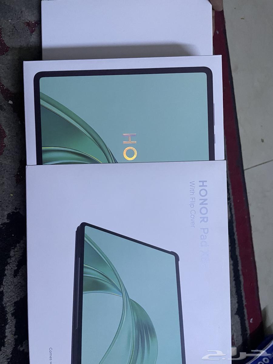 هونر تاب ايباد x8a للبيع شبه جديد. تم البيع64463142386691111
