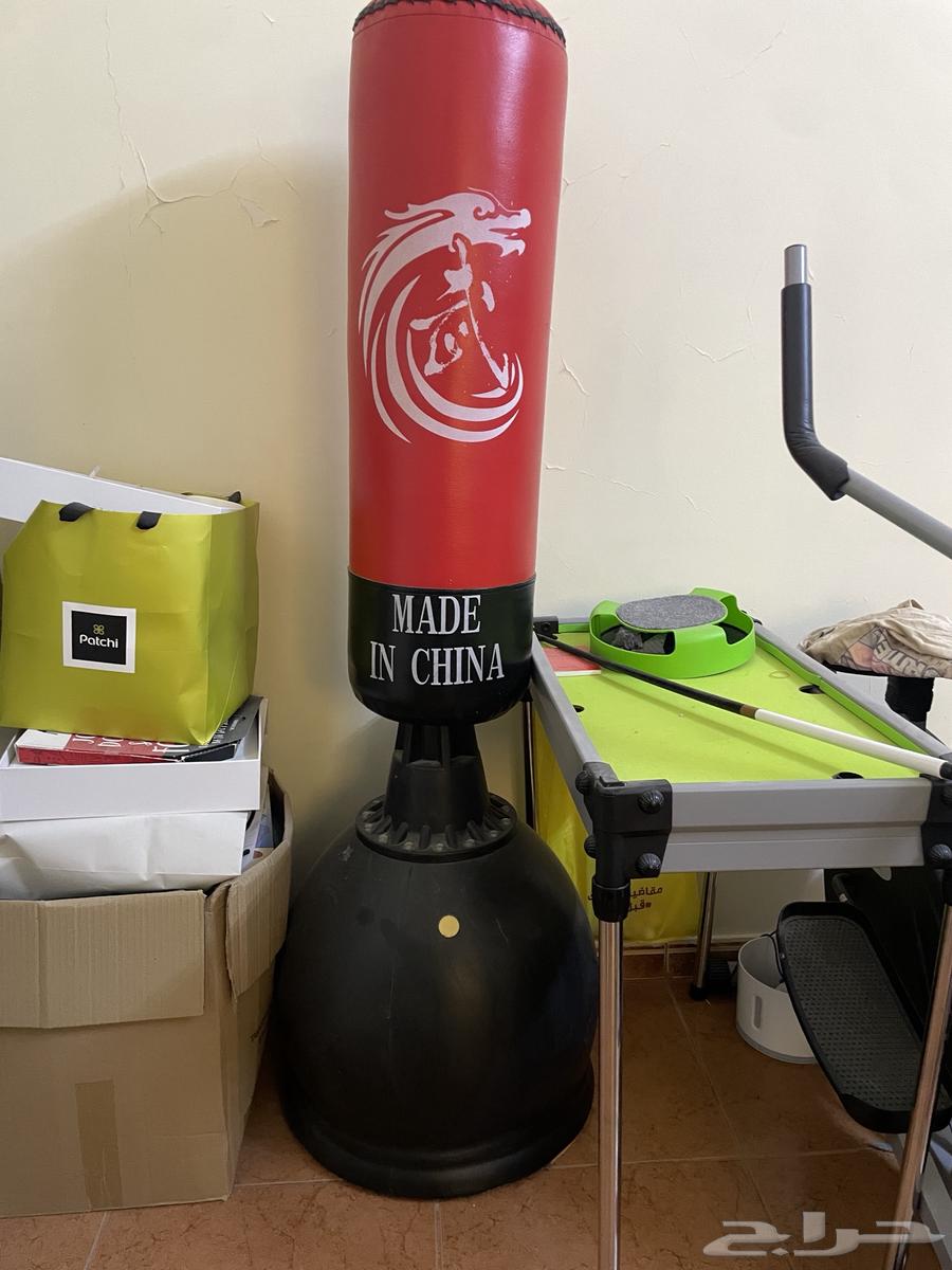 boxing bag كيس ملاكمه بقاعده تقدر تعبيها ماء او تراب مستعمل64460625258625110