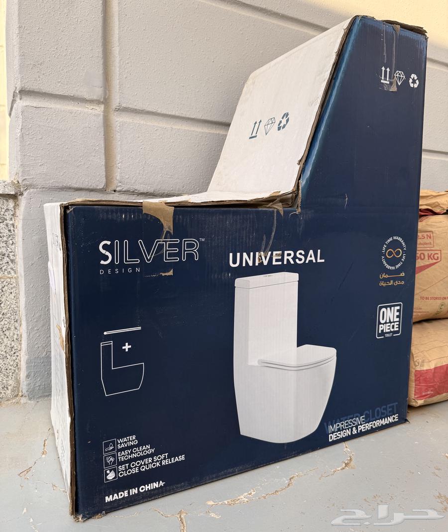 للبيع كرسي حمام جديد بكرتونه لم يستخدم64460106167939110