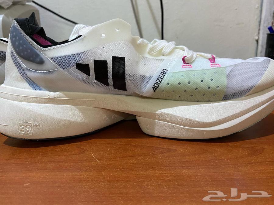 للبيع حذاء adidas Adios Pro 3   أصلي ونظيف64459744833921113