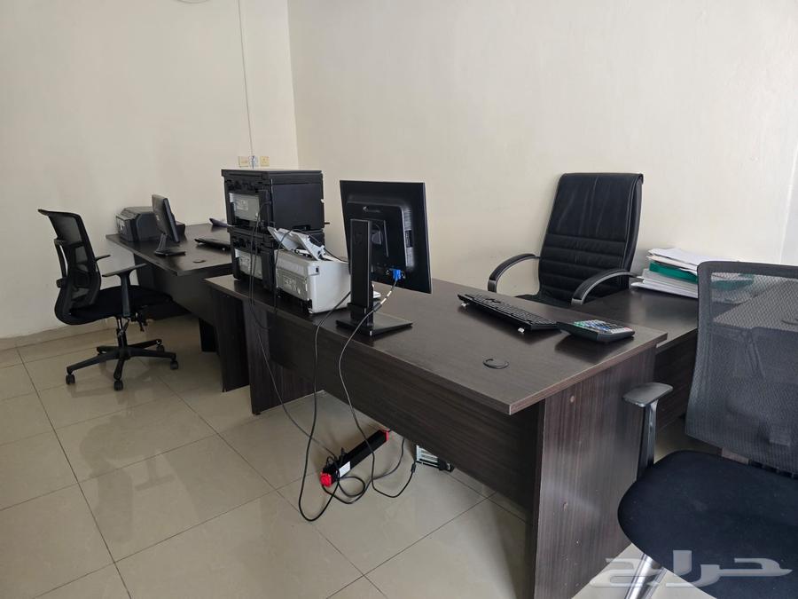 للبيع اثاث مكتبي في الدمام64462362679681113