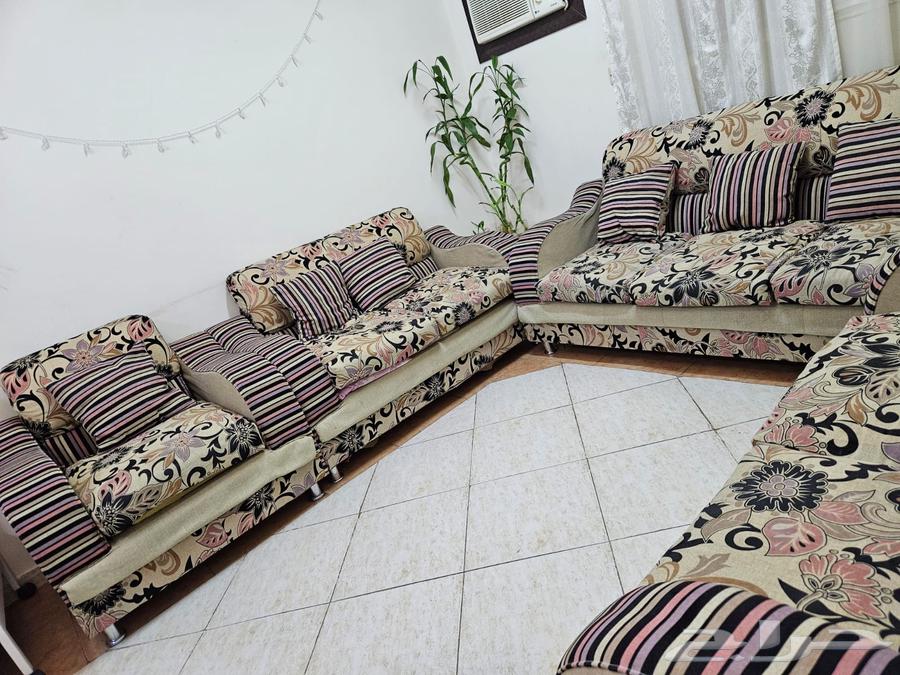 كنب مستعمل للبيع used sofas for sale64463806156033114
